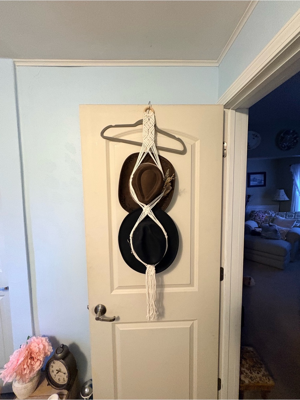 Boho Macrame Hat Hanger in Cream - Home Wall Decor
